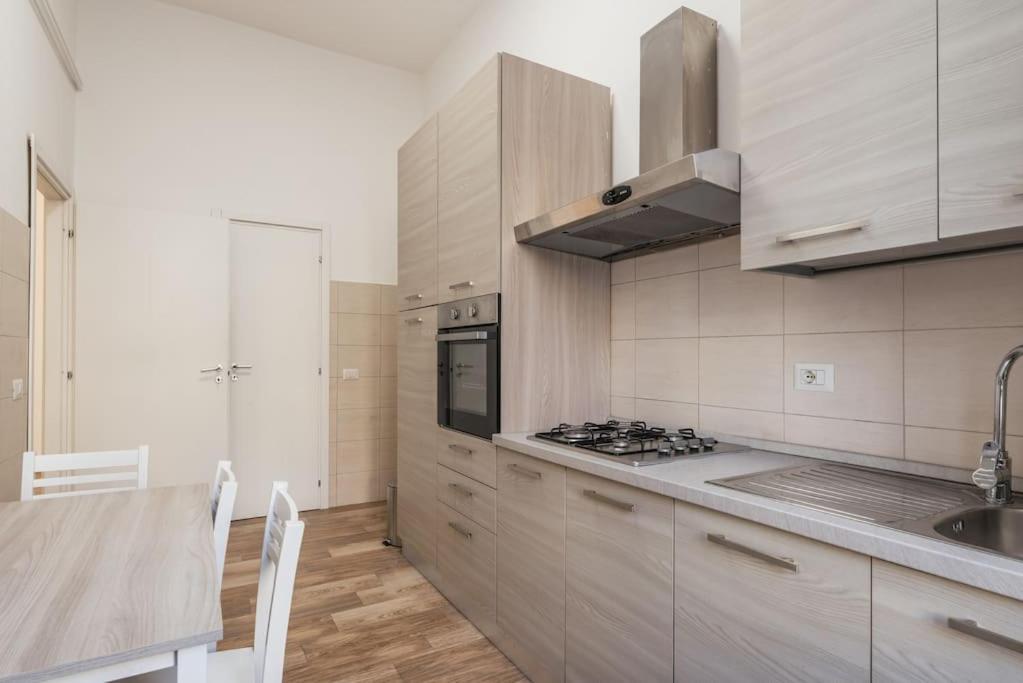 Wmr Apartment Near Vatican Rome Buitenkant foto